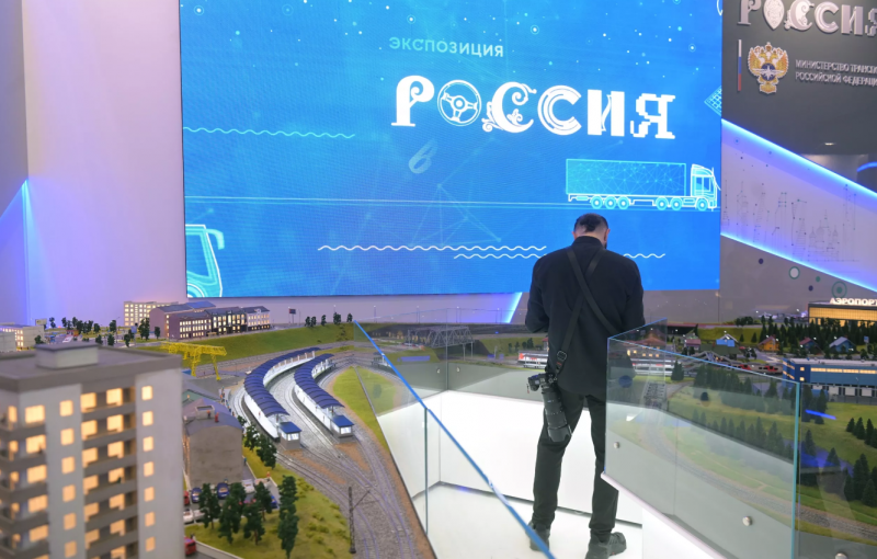 На выставке "Россия" открылись экспозиции "Россия в движении" и "Строим будущее"